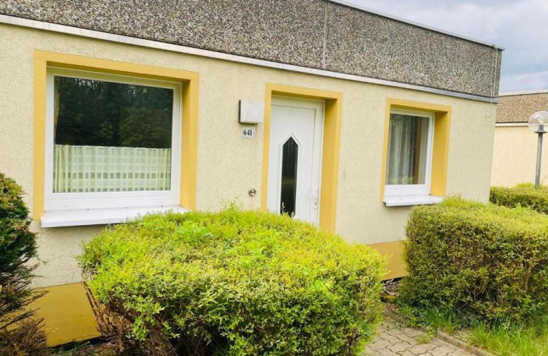 Ferienhaus Terrassenhaus im Harz mit Sauna, Pool & WLAN