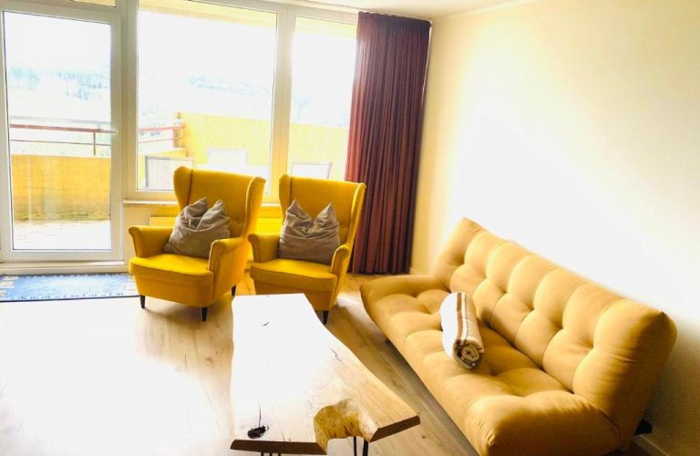 Apartment 581