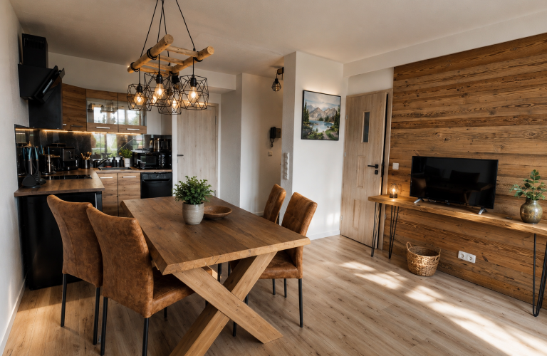 Ferienwohnung Bergnest Panorama, mit Schwimmbad und Sauna