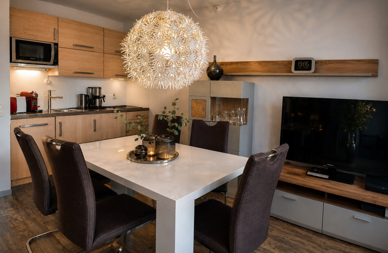 Ferienwohnung Morgennebel Lodge, mit Schwimmbad und Sauna
