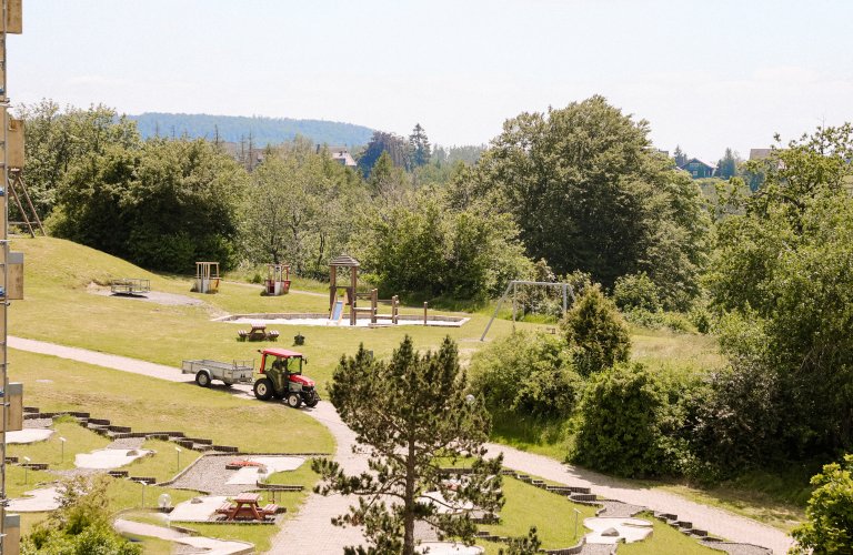 Ferienwohnung Morgennebel Lodge, mit Schwimmbad und Sauna