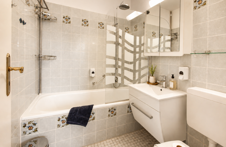 Ferienwohnung Morgennebel Lodge, mit Schwimmbad und Sauna