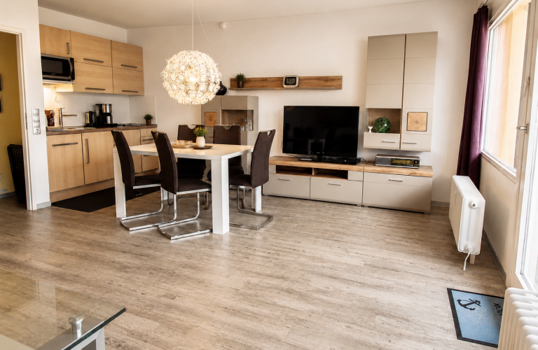 Ferienwohnung Morgennebel Lodge, mit Schwimmbad und Sauna