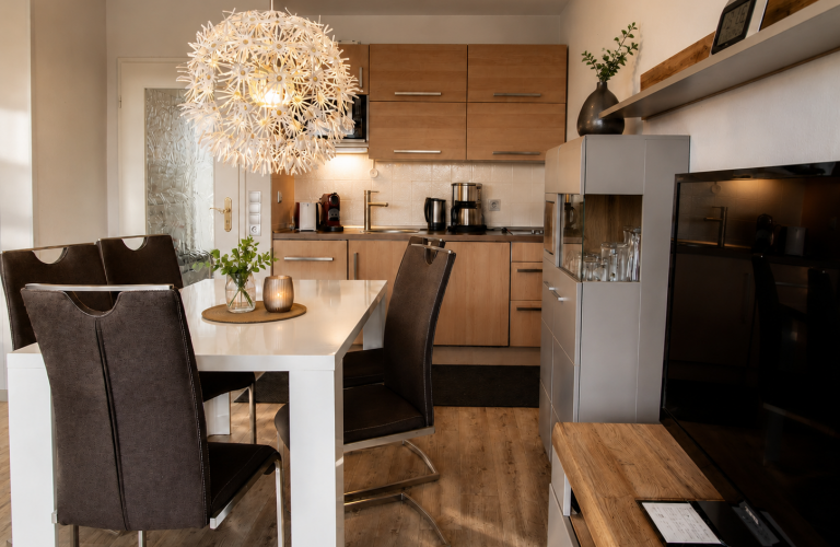 Ferienwohnung Morgennebel Lodge, mit Schwimmbad und Sauna